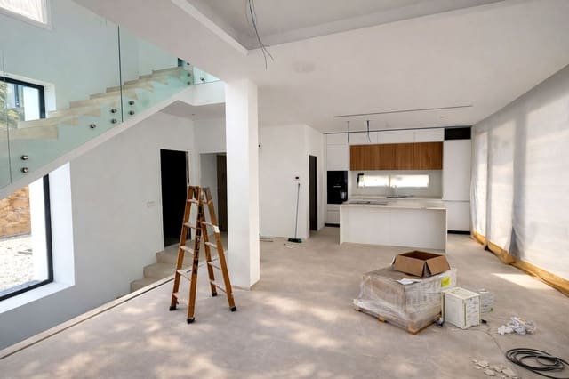 Chalet de 6 habitaciones en Nueva Atalaya, Estepona en venta con piscina garaje - 2.100.000 € (Ref: 7057211)