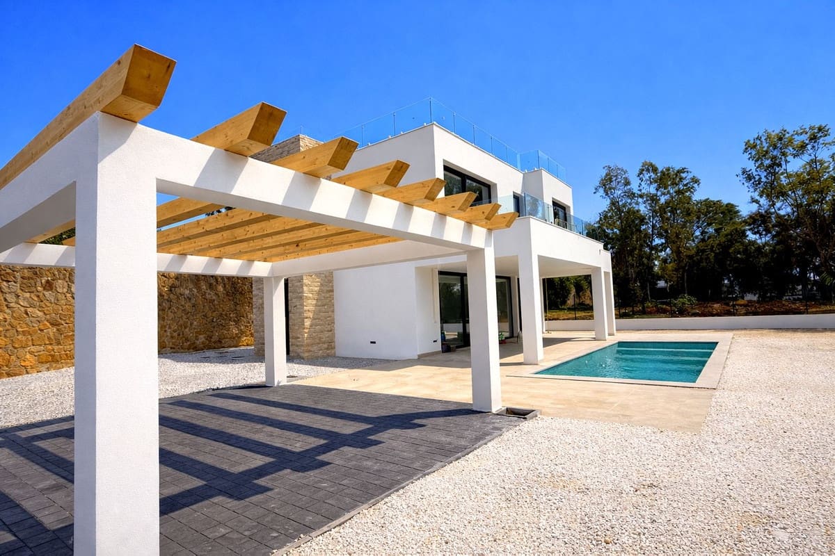 6 makuuhuone Huvila myytävänä paikassa New Golden Mile mukana uima-altaan 
autotalli - 2 100 000 € (Ref: 7057211)