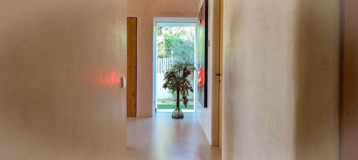 4 bedroom Villa for sale in Marbesa with garage - € 3,695,000 (Ref: 7212152)