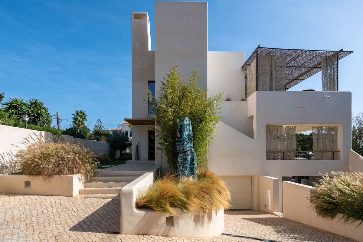 4 bedroom Villa for sale in Marbesa with garage - € 3,695,000 (Ref: 7212152)