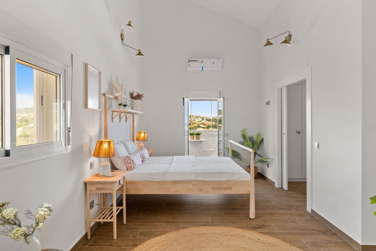 3 sovrum Takvåning till salu i Estepona med pool garage - 739 000 € (Ref: 7480020)