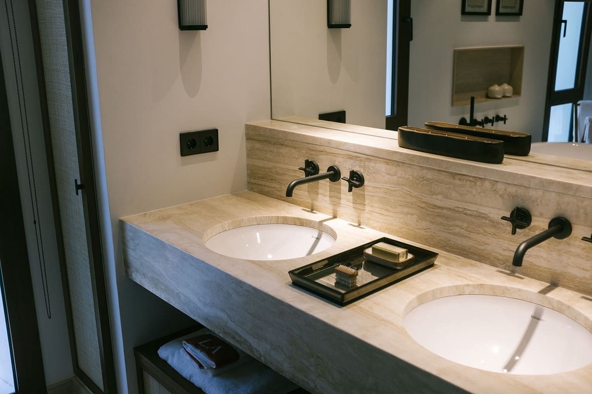 3 quarto Moradia para venda em Casares com piscina garagem - 4 200 000 € (Ref: 7560410)