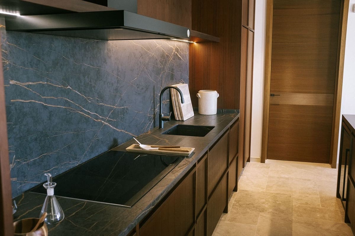 3 quarto Moradia para venda em Casares com piscina garagem - 4 200 000 € (Ref: 7560410)