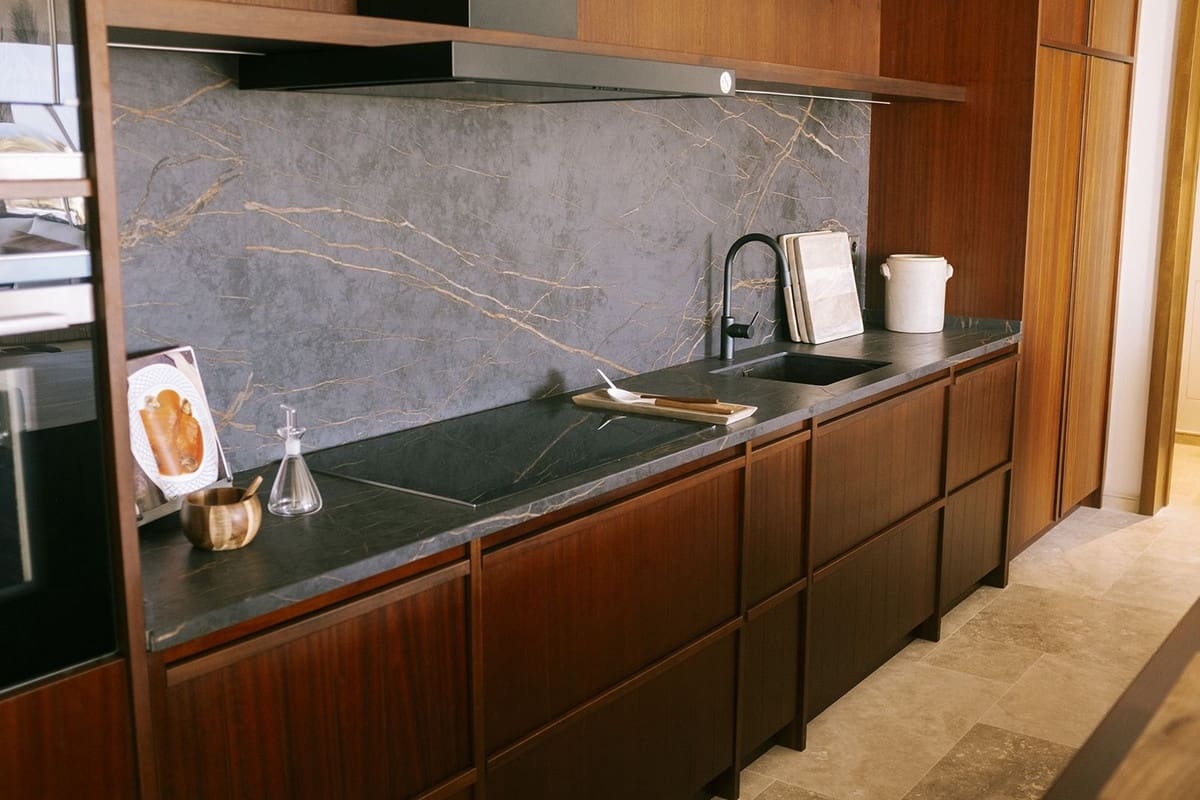 3 quarto Moradia para venda em Casares com piscina garagem - 4 200 000 € (Ref: 7560410)