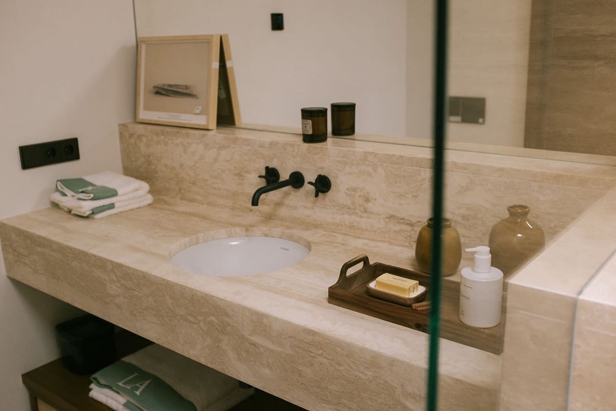 3 quarto Moradia para venda em Casares com piscina garagem - 4 200 000 € (Ref: 7560410)