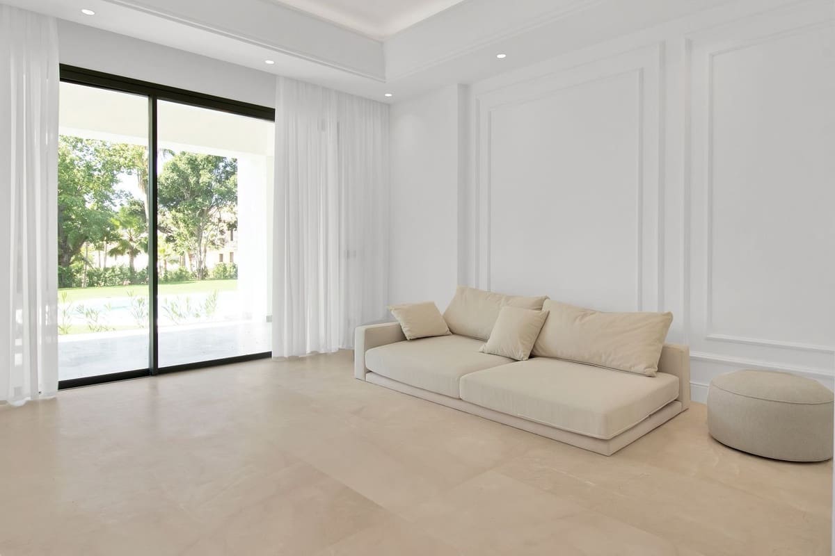 6 chambre Villa/Maison à vendre à Golden Mile avec piscine garage - 8 500 000 € (Ref: 8297091)