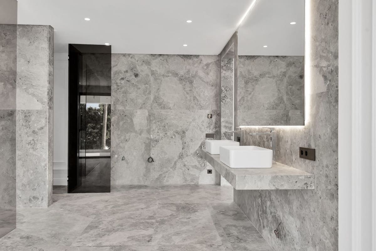 6 chambre Villa/Maison à vendre à Golden Mile avec piscine garage - 8 500 000 € (Ref: 8297091)