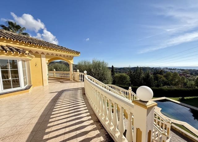 Chalet de 5 habitaciones en Hacienda Las Chapas, Marbella en venta con piscina garaje - 1.790.000 € (Ref: 9194842)