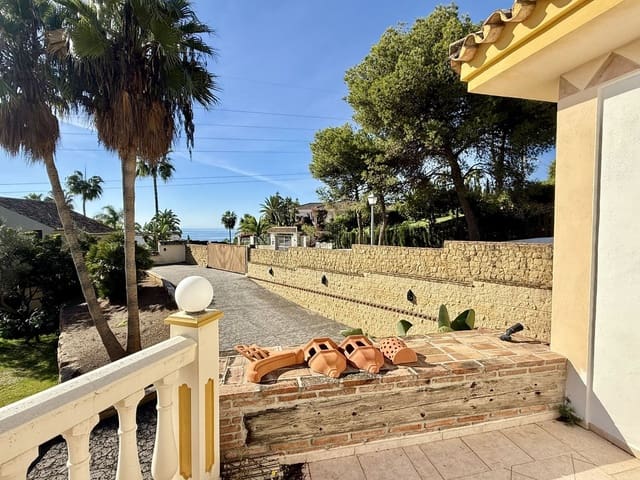 Chalet de 6 habitaciones en Hacienda Las Chapas, Marbella en venta con piscina garaje - 1.790.000 € (Ref: 9194842)