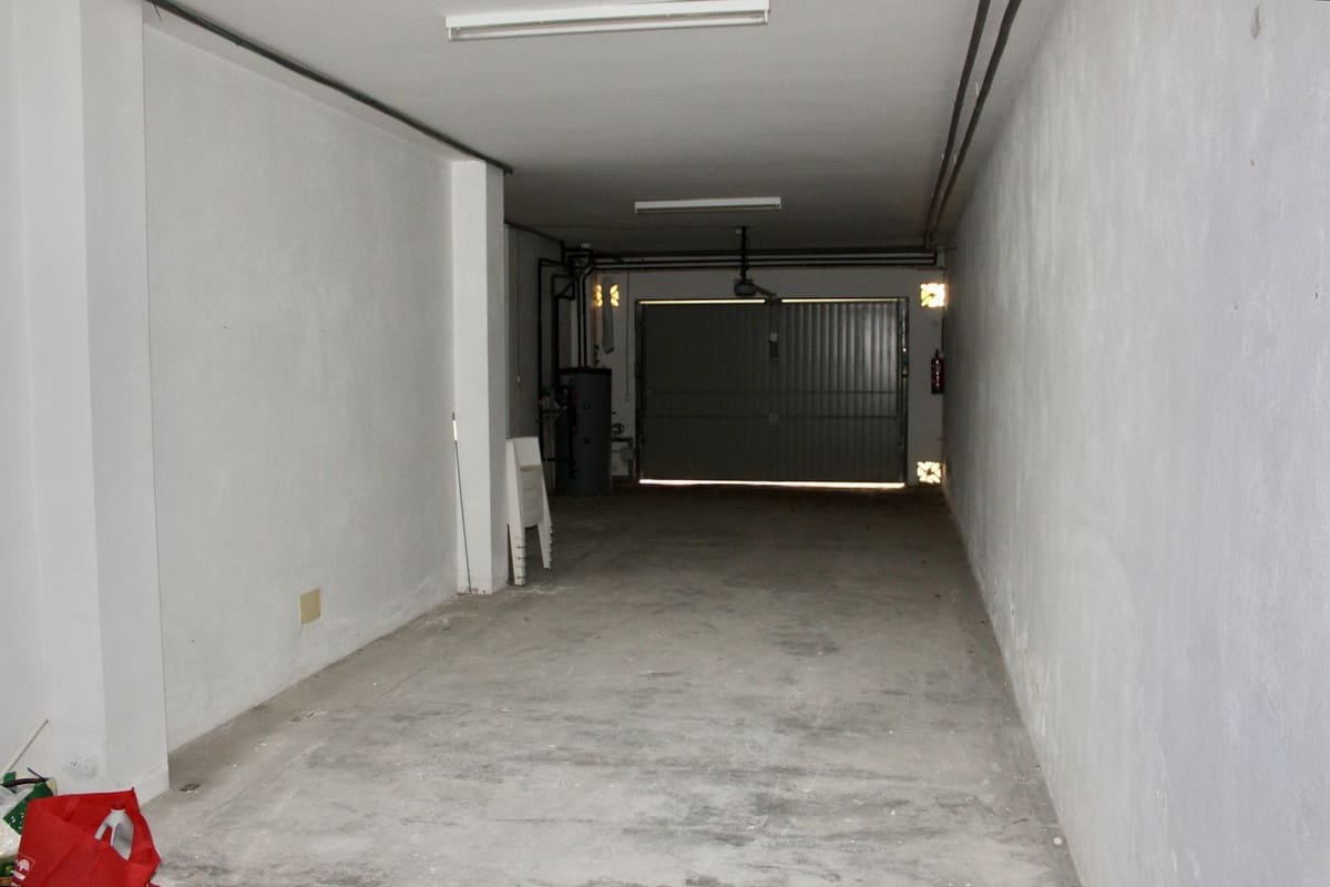 6 bedroom Villa for sale in Marbella with pool garage - € 1,790,000 (Ref: 9194842)