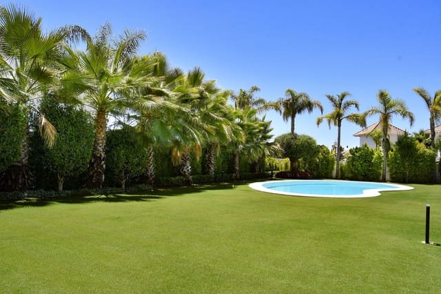 Chalet de 5 habitaciones en Marbella en venta con piscina garaje - 6.400.000 € (Ref: 9481493)