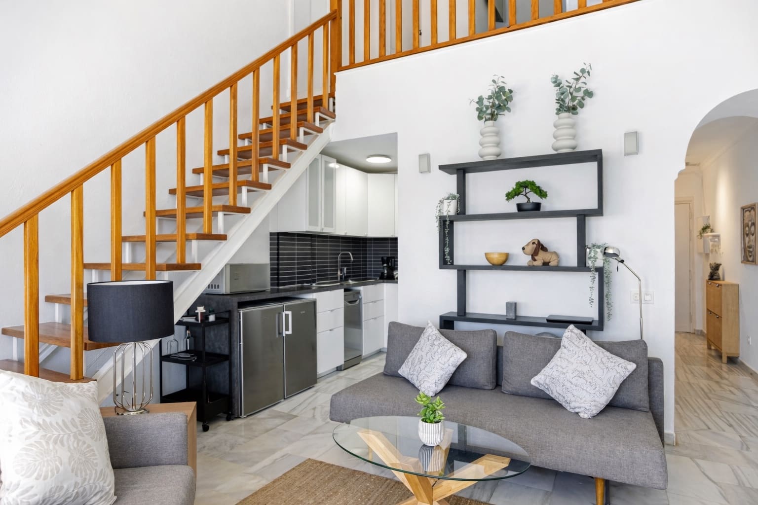 2 bedroom Penthouse for sale in Marbella with pool - € 5,150,000 (Ref: 9742148)