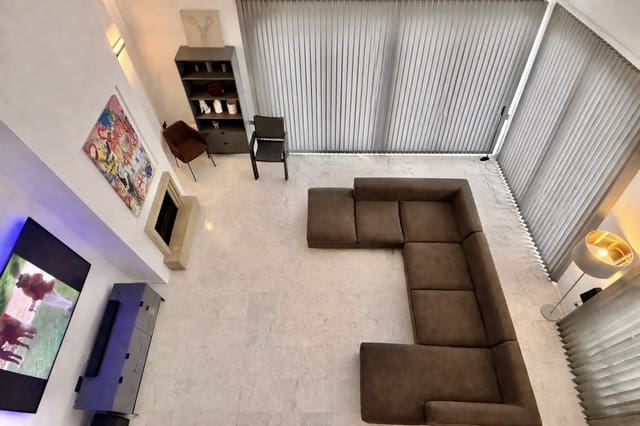 3 bedroom Villa for rent in Mijas Costa, Mijas with pool garage - € 3,500 (Ref: 9742956)