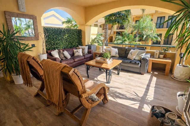 3 bedroom Apartment for sale in Marbella - € 695,000 (Ref: 9743018)