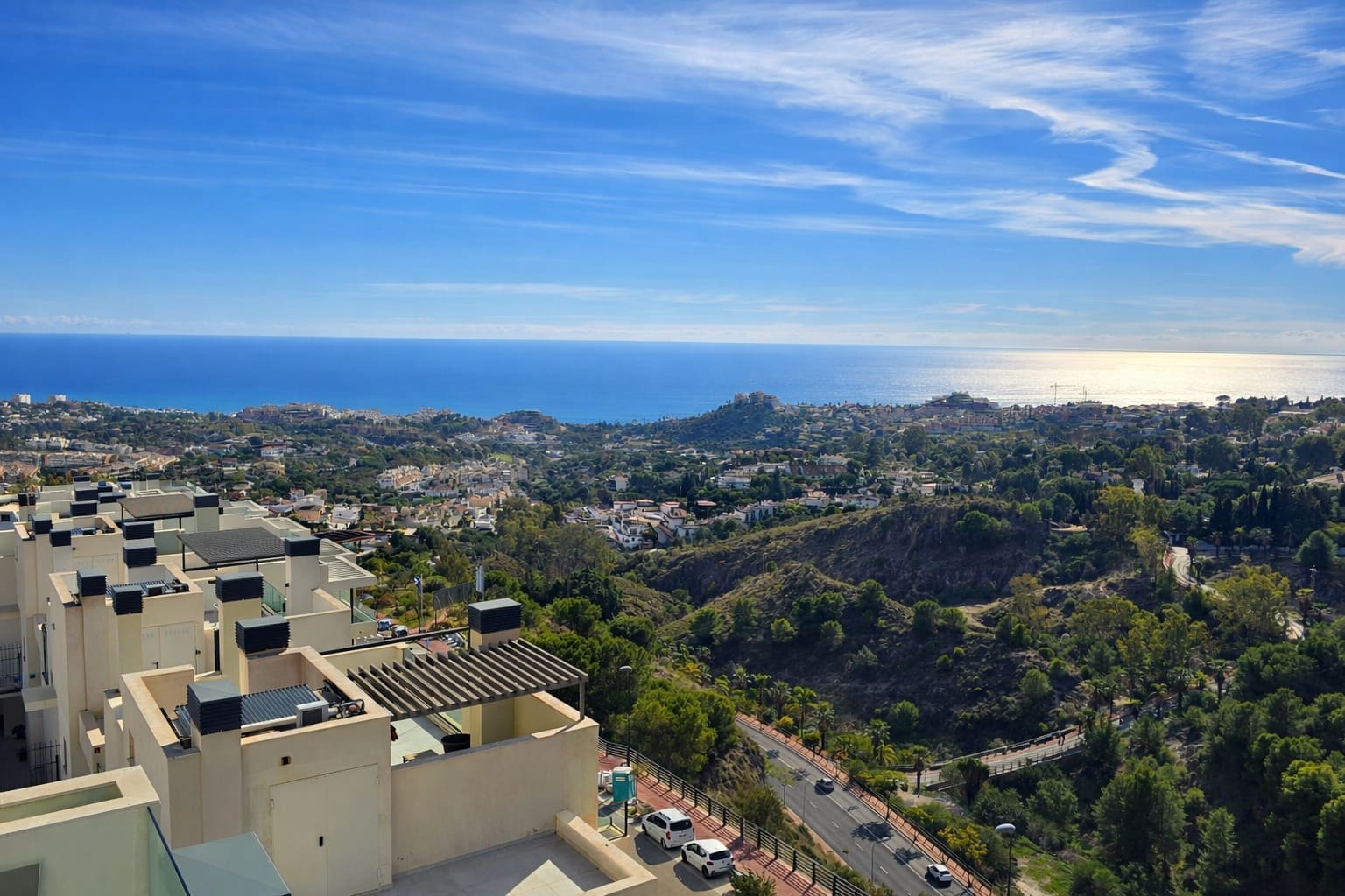 2 Zimmer Penthouse zu verkaufen in Benalmadena mit Pool Garage - 545.000 € (Ref: 9744223)