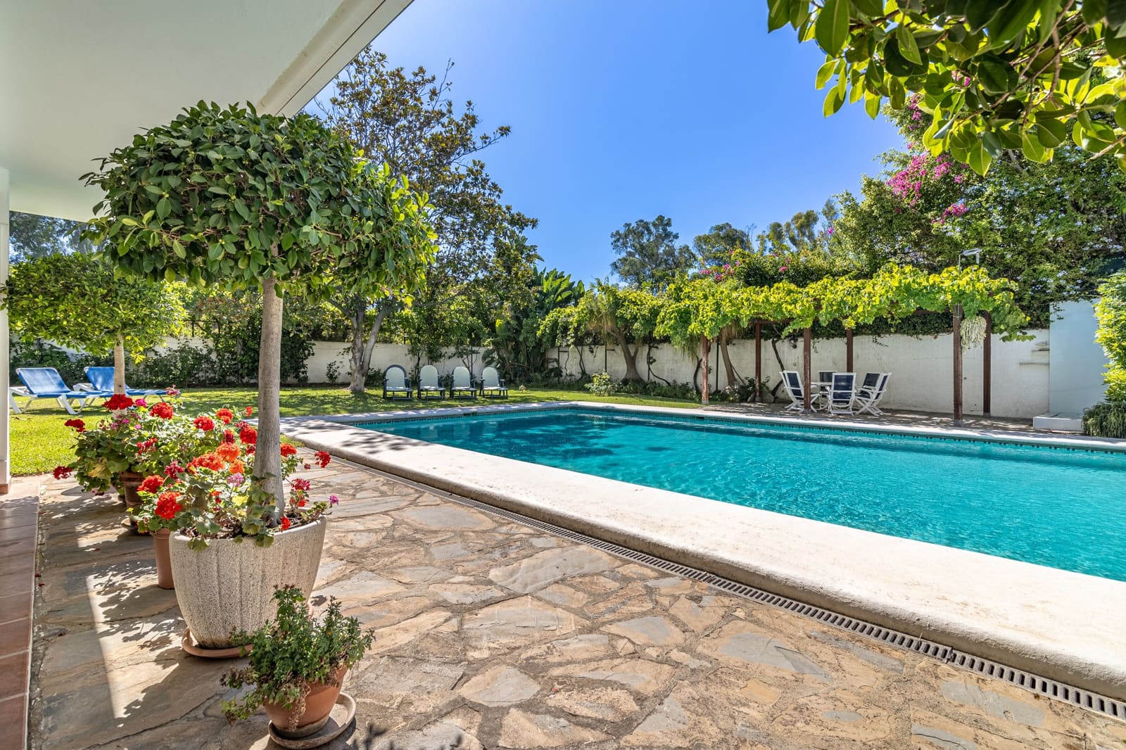 5 sovrum Villa till salu i Cancelada med pool garage - 2 400 000 € (Ref: 9797374)