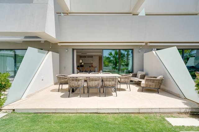 4 soverom Hus til salgs i La Cala de Mijas, Mijas med svømmebasseng garasje - € 1 295 000 (Ref: 9806914)