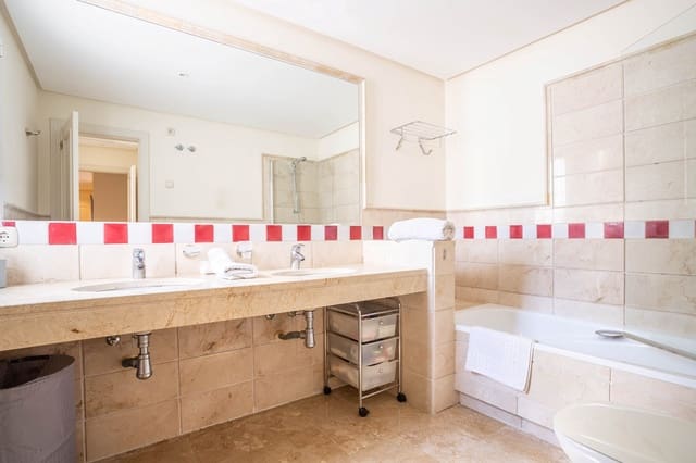 3 slaapkamer Appartement te koop in La Quinta, Benahavís met zwembad - € 499.000 (Ref: 9816572)