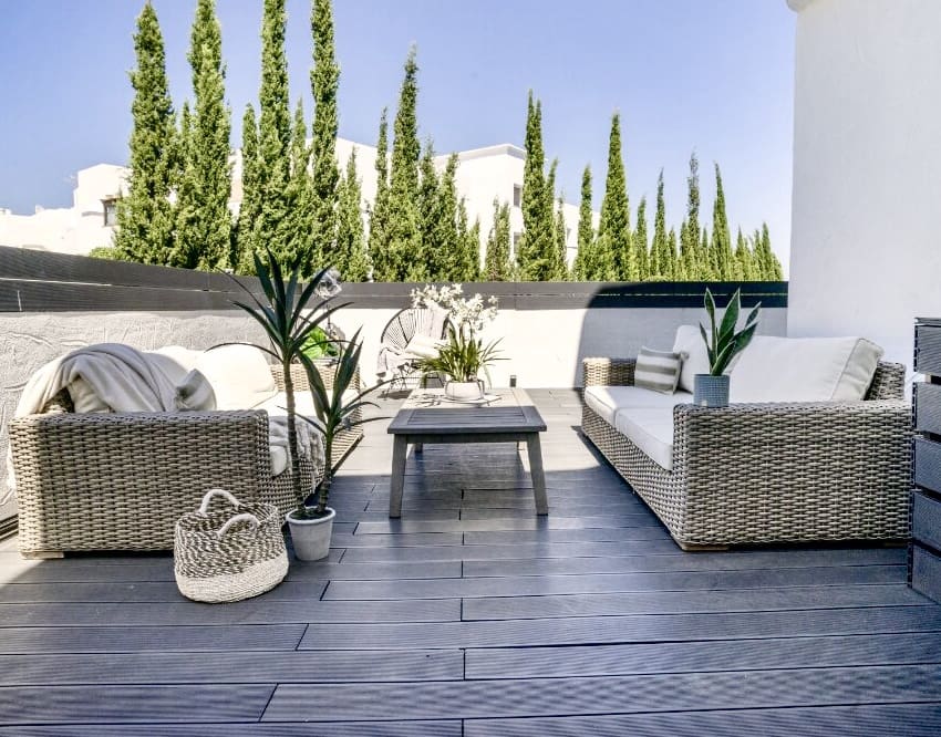 2 Zimmer Apartment zu verkaufen in Nueva Andalucia mit Pool - 449.950 € (Ref: 9816639)