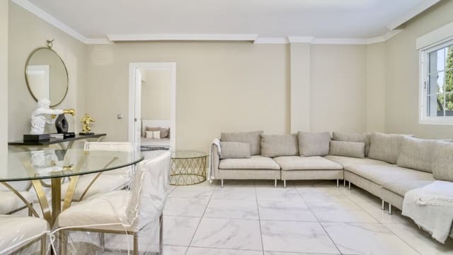 2 camera da letto Appartamento in vendita in Nueva Andalucia, Marbella con piscina - 449.950 € (Rif: 9816639)