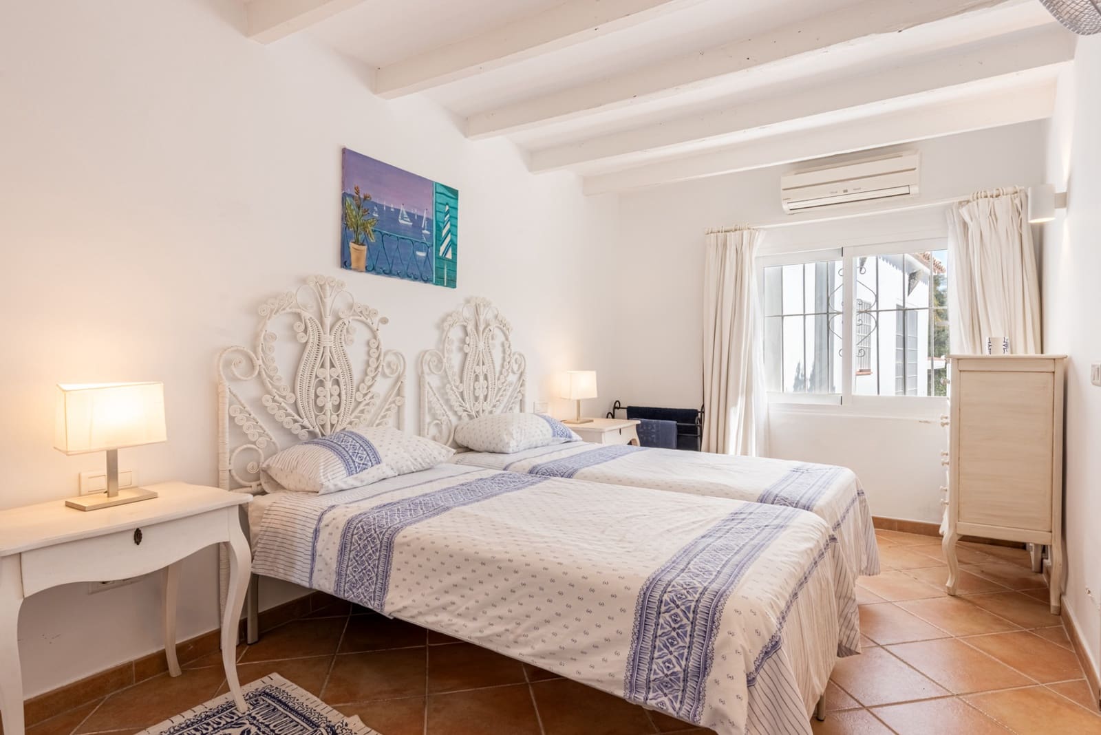 Chalet de 4 habitaciones en Benahavís en venta con piscina garaje - 1.150.000 € (Ref: 9823094)