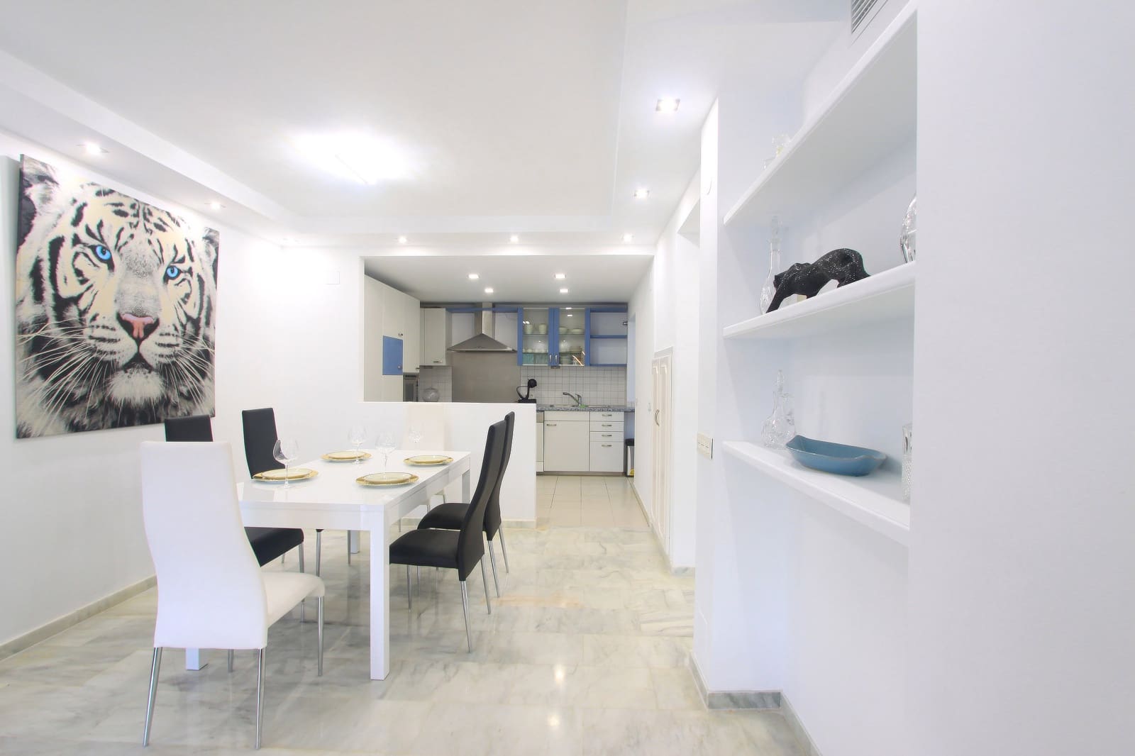 5 bedroom Penthouse for sale in Elviria with pool - € 990,000 (Ref: 9833951)