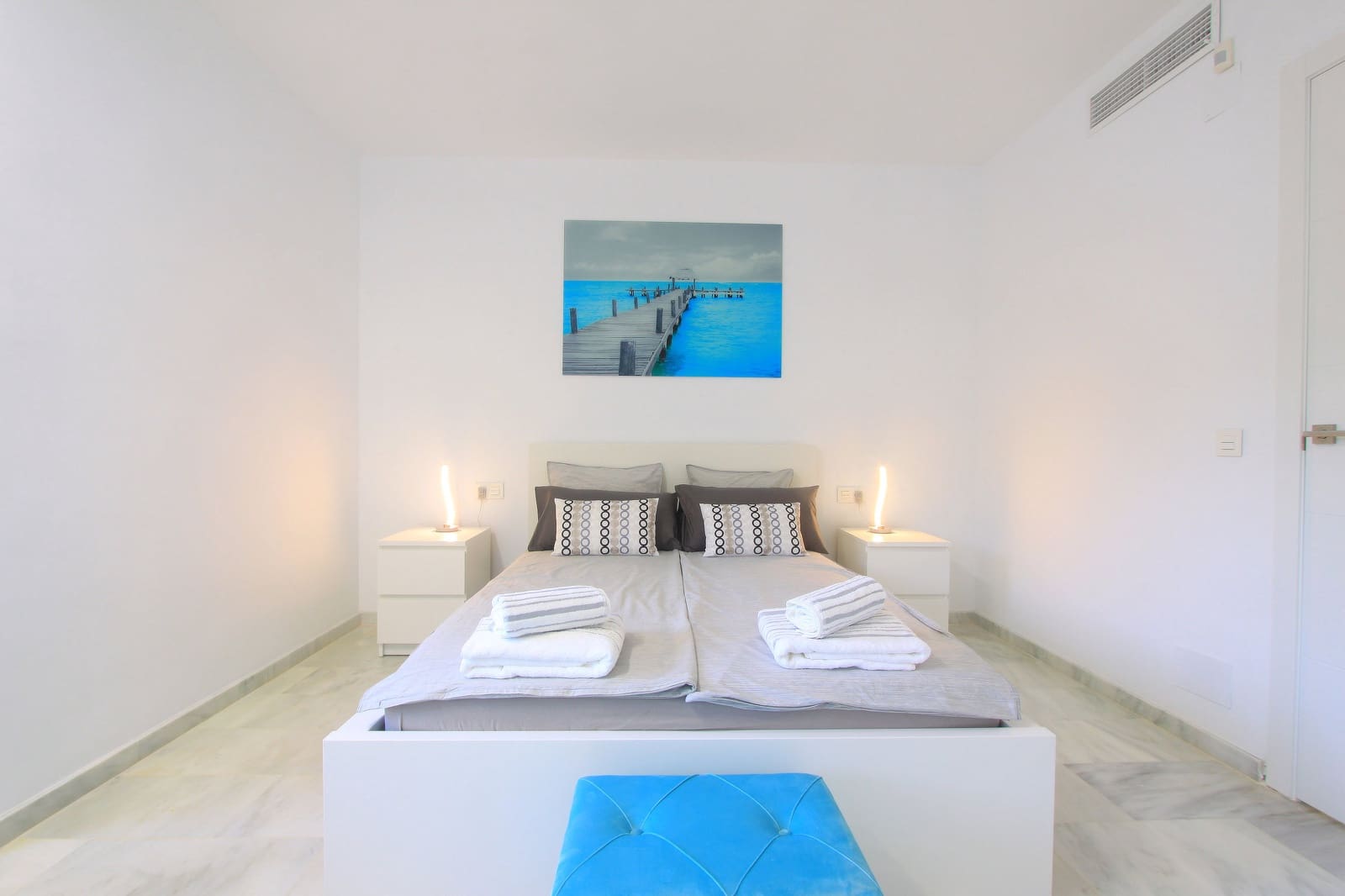 5 bedroom Penthouse for sale in Elviria with pool - € 990,000 (Ref: 9833951)