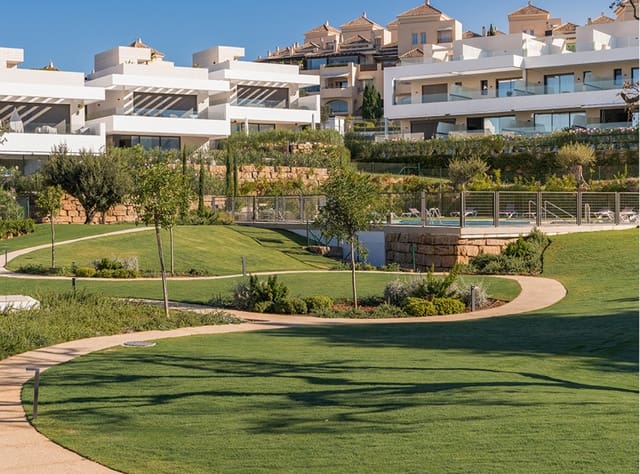 3 slaapkamer Huis te koop in Elviria, Marbella met zwembad garage - € 1.700.000 (Ref: 9839845)