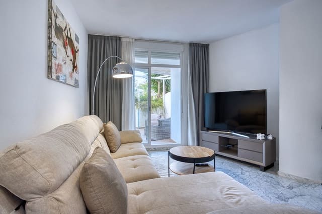 2 soverom Leilighet til salgs i Golden Mile, Marbella med svømmebasseng garasje - € 695 000 (Ref: 9844049)
