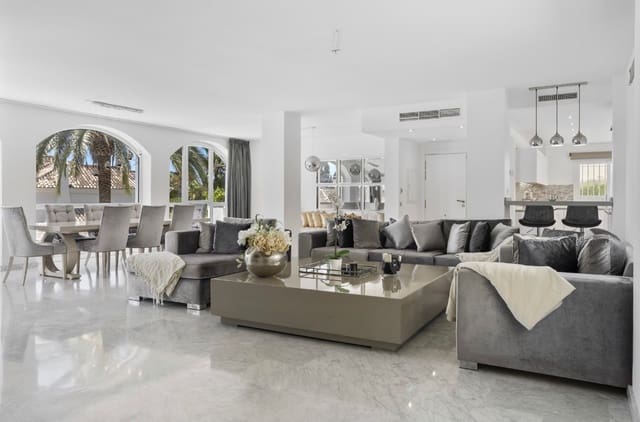 5 slaapkamer Villa te koop in Elviria, Marbella met zwembad garage - € 2.200.000 (Ref: 9857784)