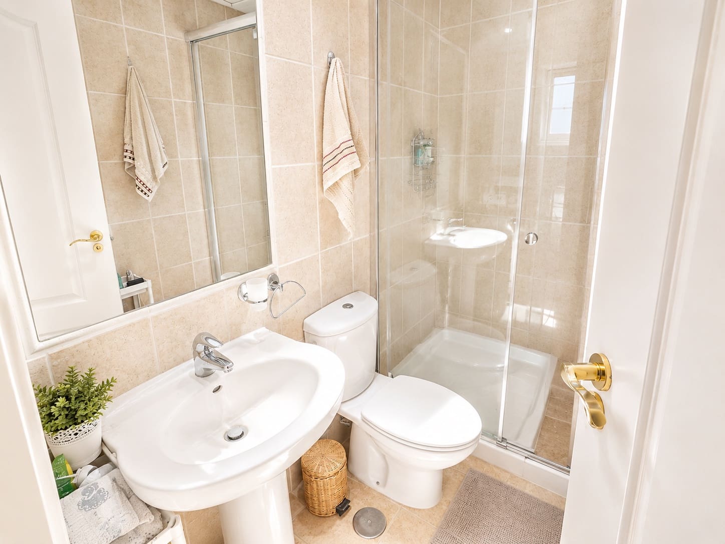 4 Zimmer Apartment zu verkaufen in Atalaya-Isdabe mit Pool Garage - 790.000 € (Ref: 9870375)