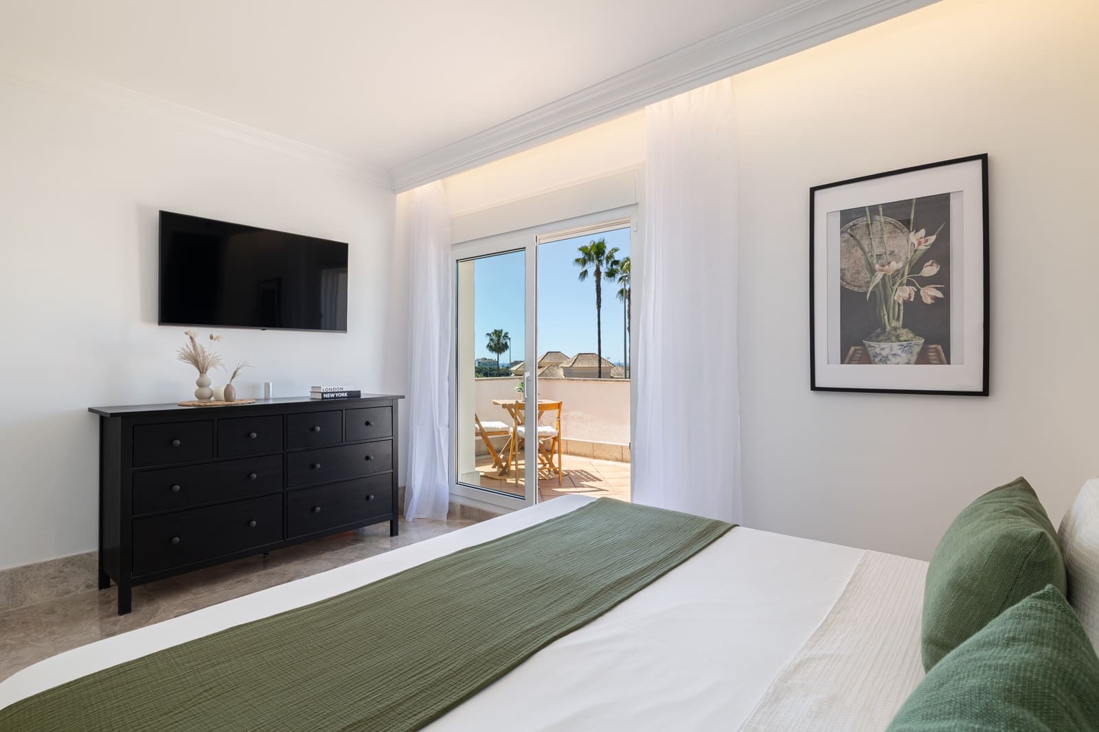 4 soveværelse Villa til salg i Marbella med swimmingpool garage - € 1.495.000 (Ref: 9894759)