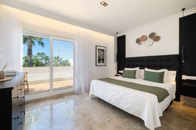 4 soveværelse Villa til salg i Santa Clara, Marbella med swimmingpool garage - € 1.495.000 (Ref: 9894759)
