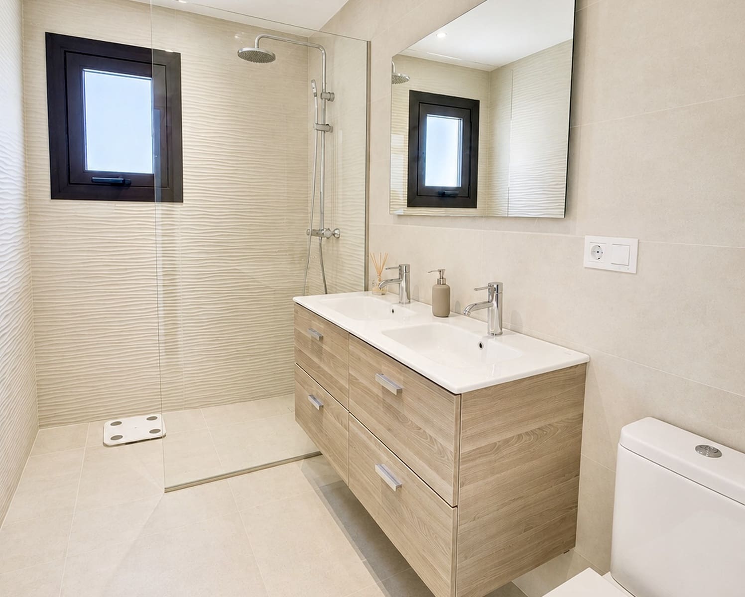 4 chambre Villa/Maison à vendre à Fuengirola avec piscine - 1 475 000 € (Ref: 9908880)