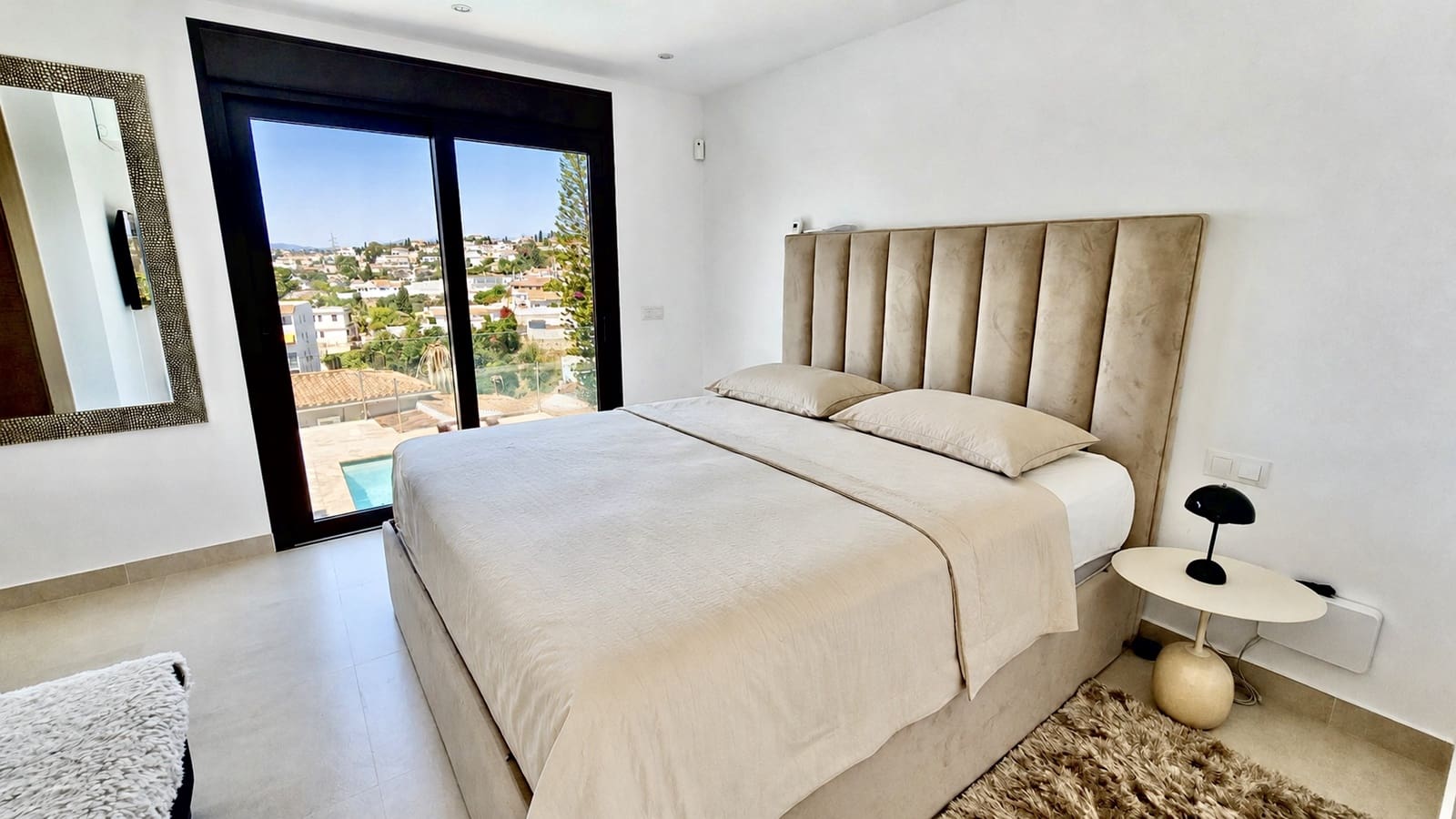 4 chambre Villa/Maison à vendre à Fuengirola avec piscine - 1 475 000 € (Ref: 9908880)