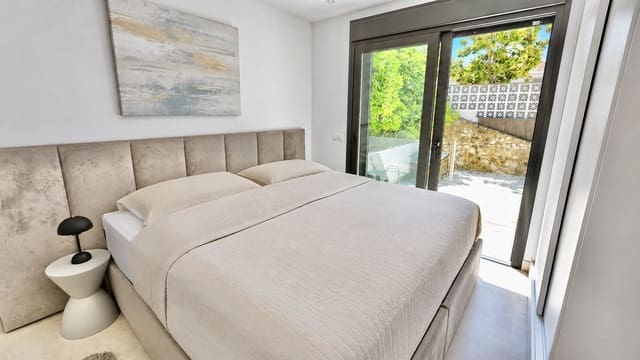 4 chambre Villa/Maison à vendre à Torreblanca, Fuengirola avec piscine - 1 475 000 € (Ref: 9908880)