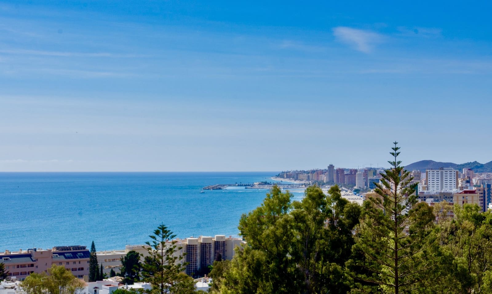 4 chambre Villa/Maison à vendre à Fuengirola avec piscine - 1 475 000 € (Ref: 9908880)