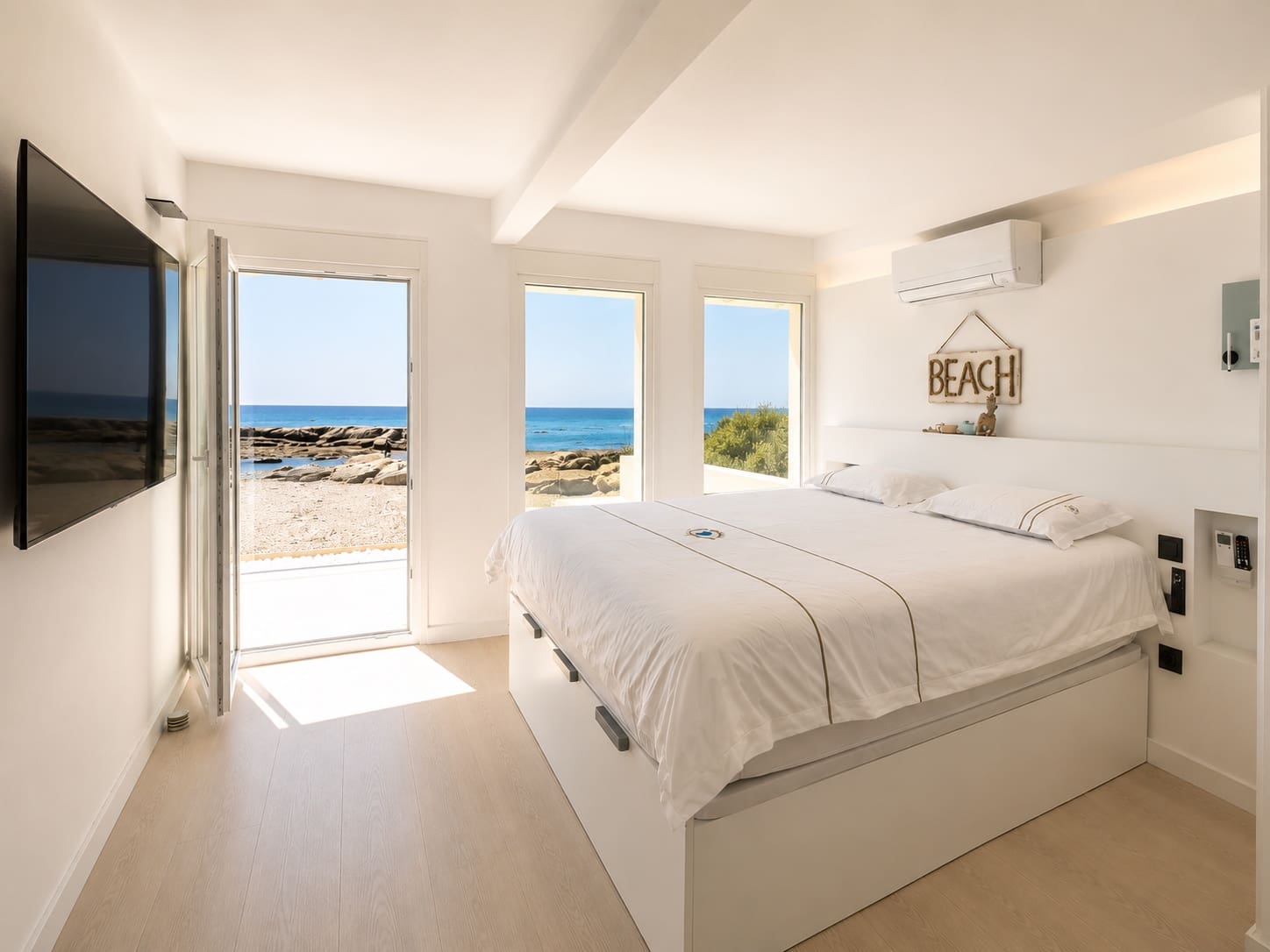 3 chambre Villa/Maison à vendre à Estepona avec piscine - 1 785 000 € (Ref: 9929755)