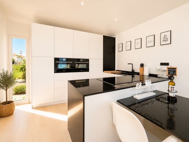 3 chambre Villa/Maison à vendre à Playa Bahía Dorada, Estepona avec piscine - 1 785 000 € (Ref: 9929755)