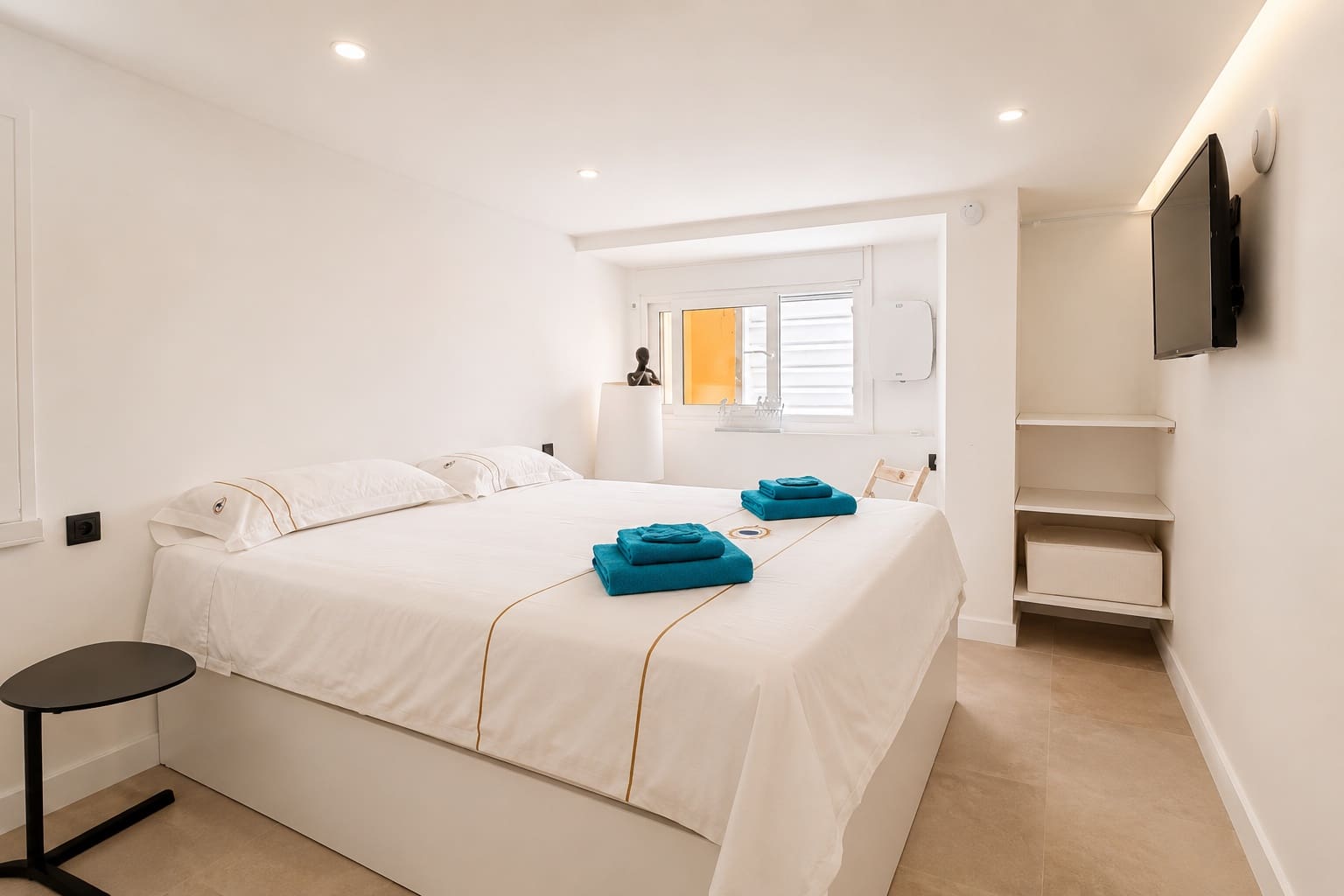 3 chambre Villa/Maison à vendre à Estepona avec piscine - 1 785 000 € (Ref: 9929755)