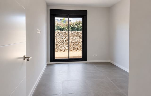 3 soveværelse Semi-Rækkehus til salg i Mijas Costa, Mijas med swimmingpool garage - € 630.000 (Ref: 9938451)