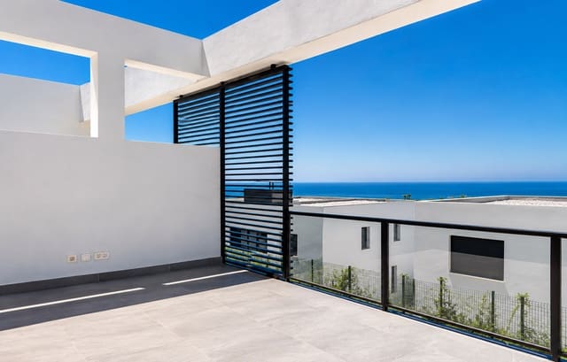 3 soveværelse Semi-Rækkehus til salg i Mijas Costa, Mijas med swimmingpool garage - € 630.000 (Ref: 9938451)