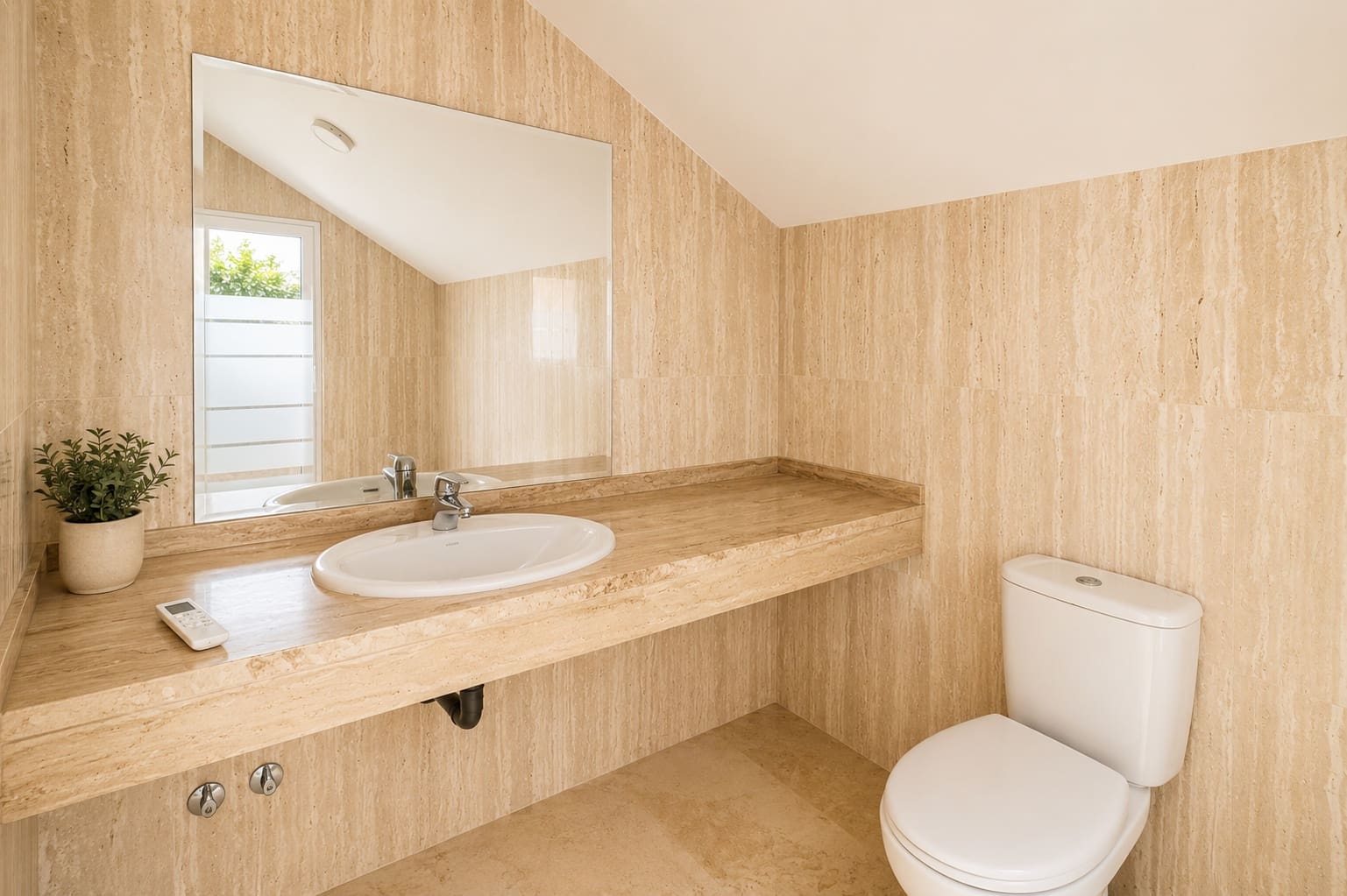 2 soveværelse Penthouse til salg i Elviria med swimmingpool garage - € 420.000 (Ref: 9958239)