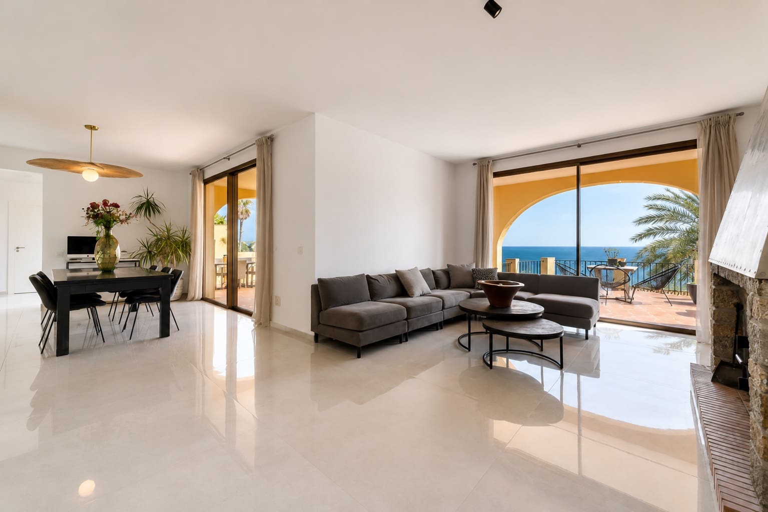 7 Zimmer Villa zu verkaufen in Buenas Noches mit Pool Garage - 1.760.000 € (Ref: 9987116)