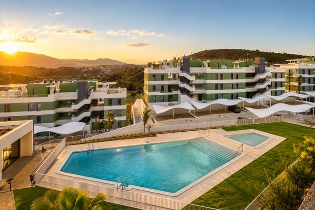 Ático de 3 habitaciones en La Cala de Mijas, Mijas en venta con piscina garaje - 638.000 € (Ref: 9999127)
