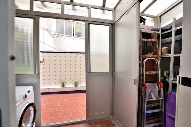 3 soveværelse Lejlighed til salg i Ronda med garage - € 156.000 (Ref: 10015022)