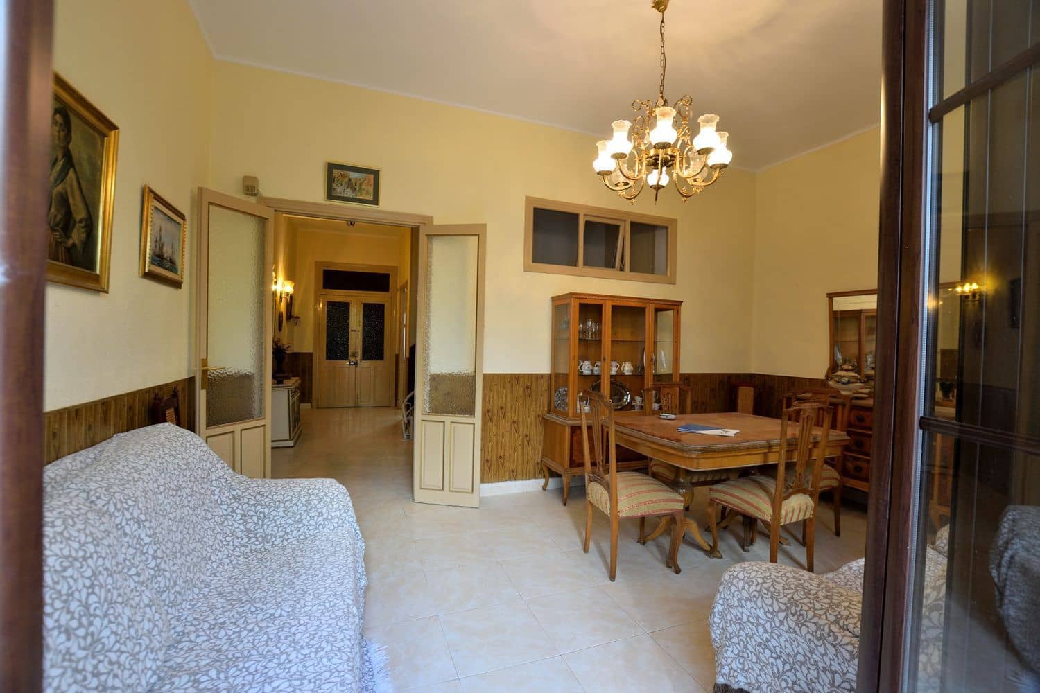 6 soveværelse Byhus til salg i Ronda med garage - € 380.000 (Ref: 10040251)