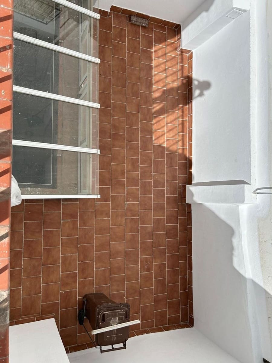 2 soveværelse Byhus til salg i Olvera med garage - € 129.000 (Ref: 10057855)