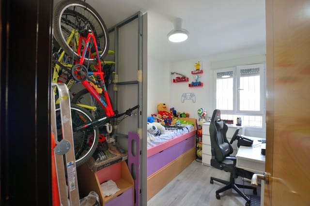3 chambre Appartement à vendre à Ronda avec garage - 175 000 € (Ref: 10066974)