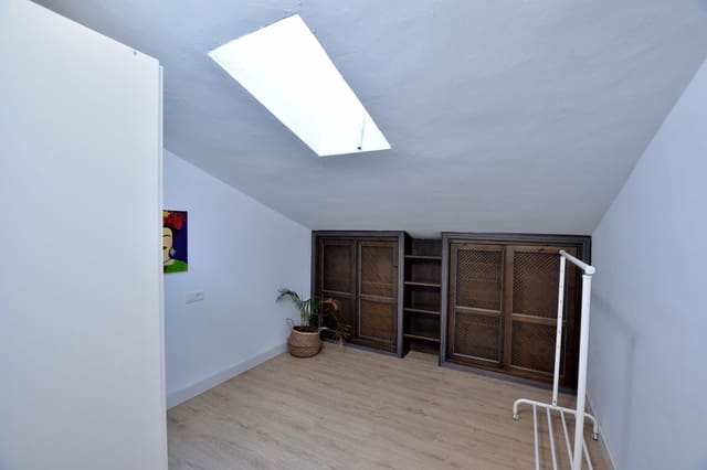 2 soverom Leilighet til salgs i Ronda med garasje - € 220 000 (Ref: 10066975)